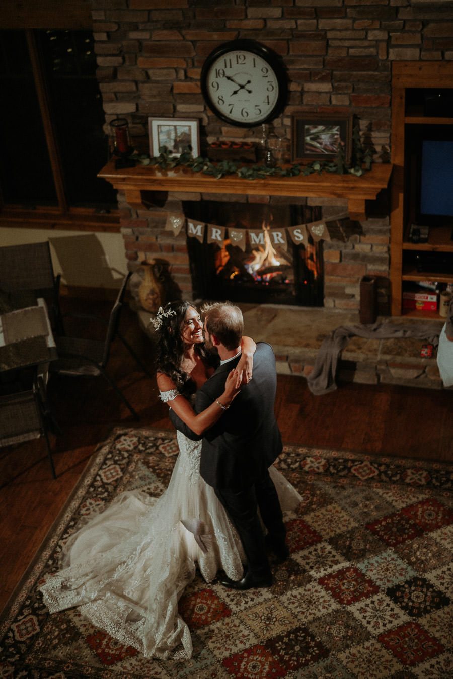The first dance at the cabin